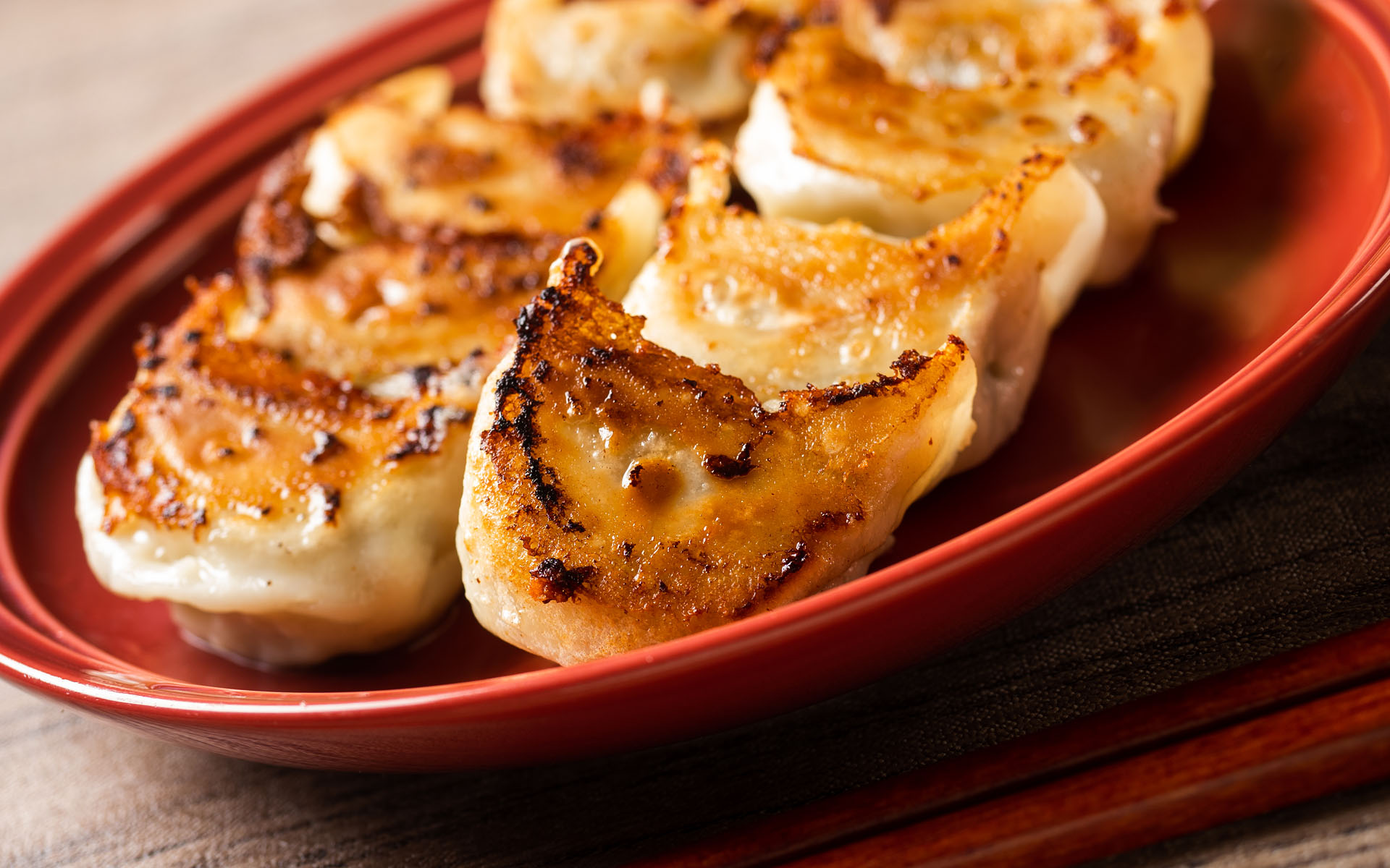 ラクレットチーズ餃子イメージ