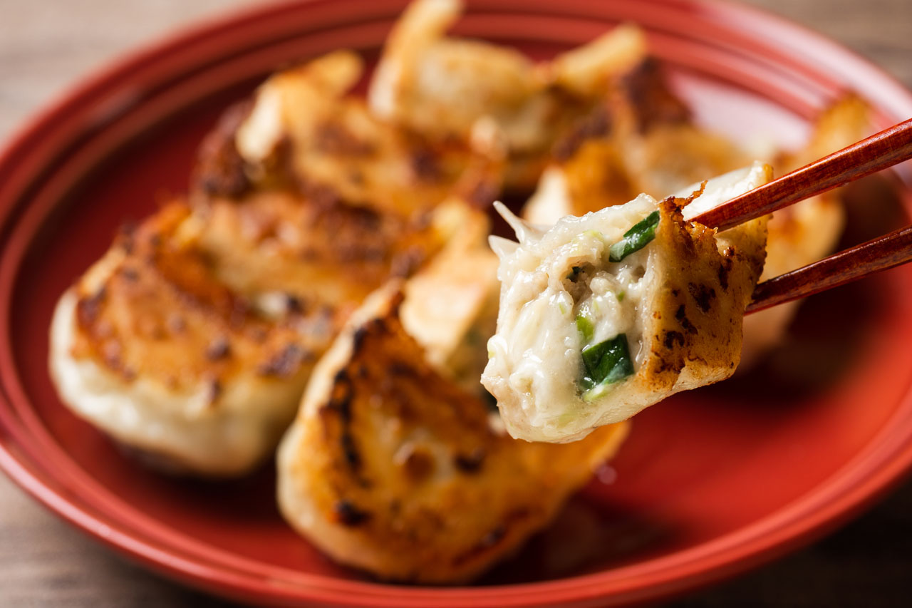ラクレットチーズ餃子のイメージ